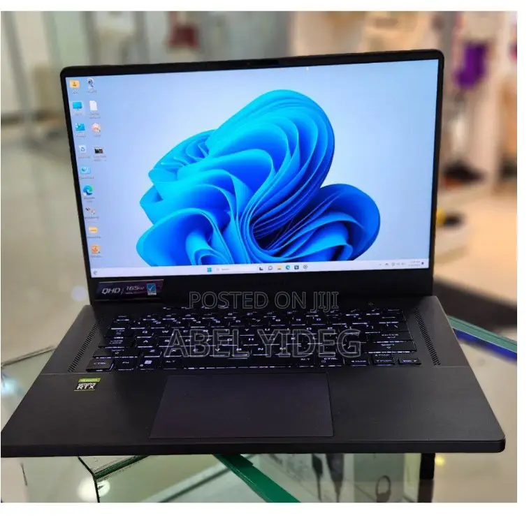 New Laptop Asus ROG Zephyrus G16 16GB AMD Ryzen 9 SSD 512GB