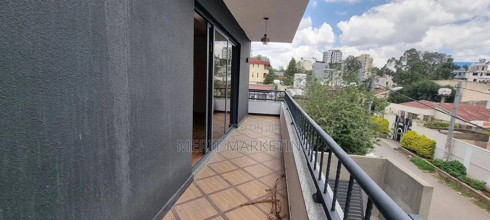 Furnished 3bdrm Apartment in Ring Properties, Nifas Silk-Lafto