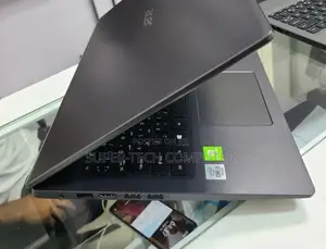 New Laptop Acer Aspire AS4750z 8GB Intel Core I5 SSD 256GB