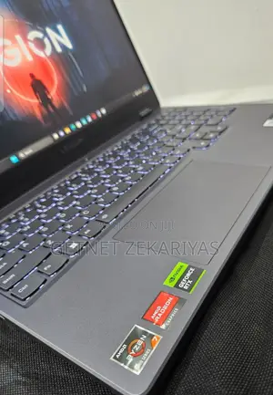 New Laptop Lenovo Legion 5 16GB AMD Ryzen 7 SSD 512GB