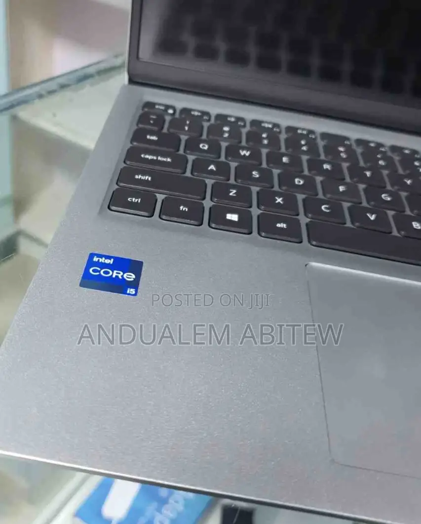 New Laptop Dell Inspiron 15 16GB Intel Core I5 SSD 512GB