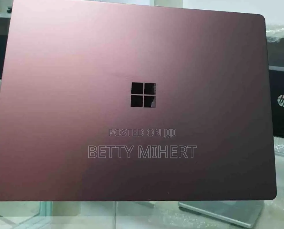 New Laptop Microsoft Surface Pro 6 8GB Intel Core I5 SSD 256GB