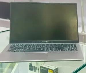 New Laptop Asus VivoBook 15 X505BA 8GB Intel Core I5 SSD 512GB