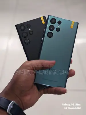 Photo - New Samsung Galaxy S22 Ultra 5G 512 GB Black