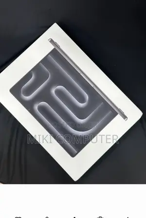 New Laptop Apple MacBook Pro 2023 M3 Pro 14-inch 18GB Intel SSD 512GB