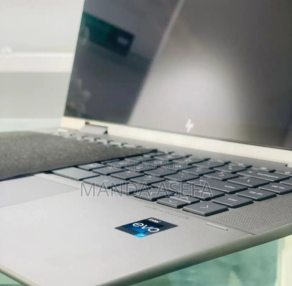 New Laptop HP Envy X360 16GB Intel Core I7 SSD 1T