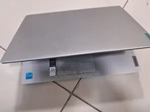 New Laptop Lenovo Ideapad 3 8GB Intel Core I3 SSD 256GB