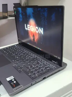 New Laptop Lenovo Legion 5 16GB AMD Ryzen 7 SSD 512GB