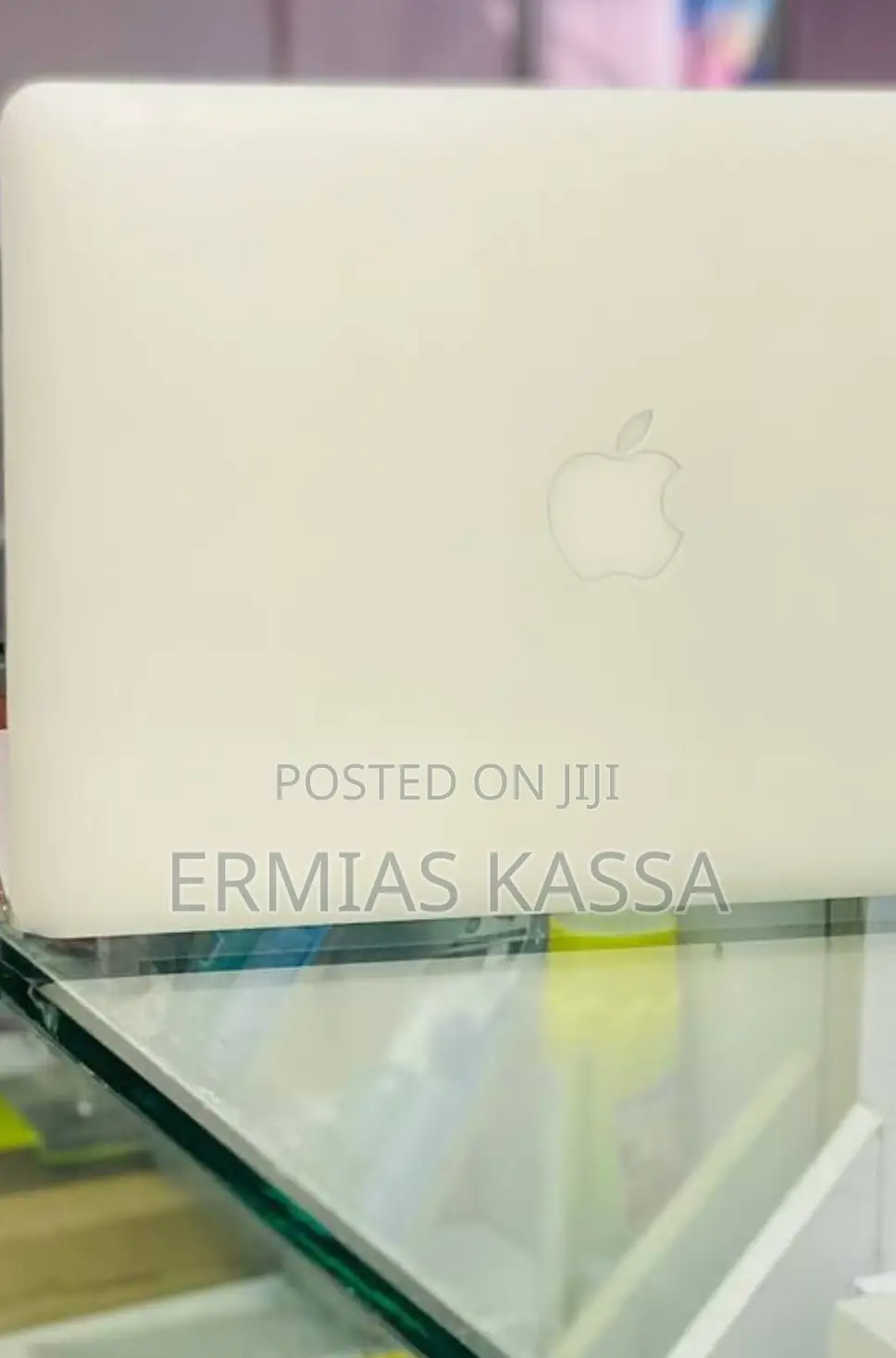 New Laptop Apple MacBook Pro 2017 8GB Intel Core I5 SSD 128GB