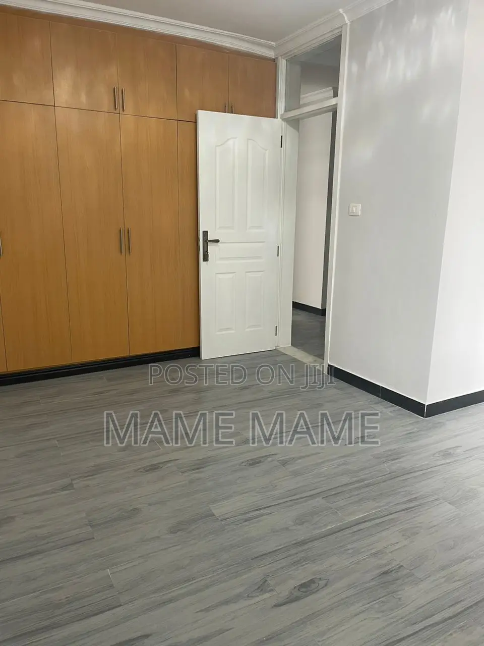 3bdrm Apartment in Addis Abeba, Kirkos for rent