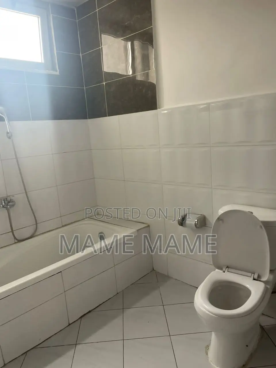 3bdrm Apartment in Addis Abeba, Kirkos for rent