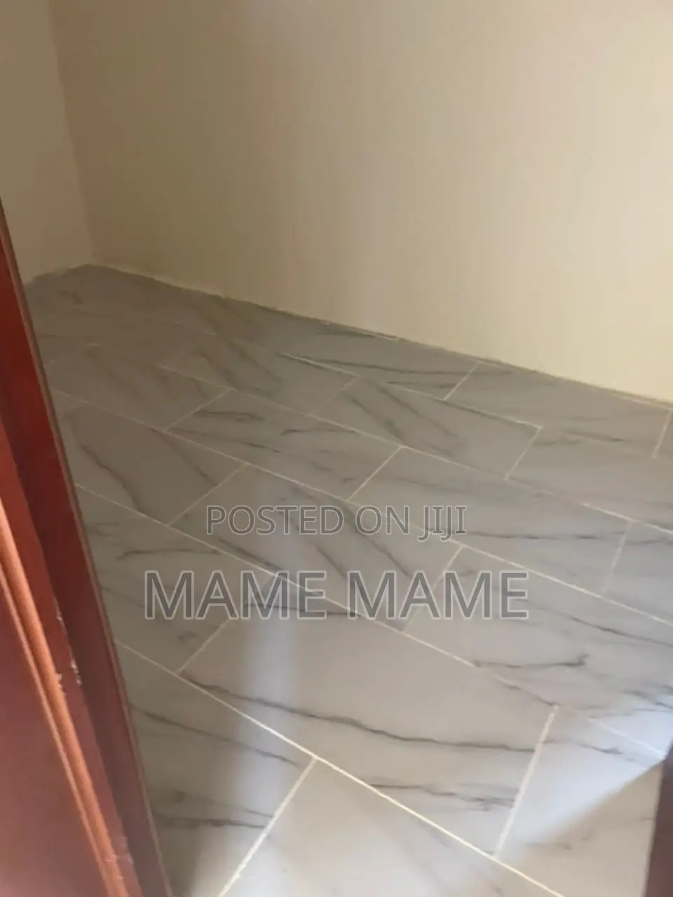 3bdrm Apartment in Addis Abeba, Kirkos for rent