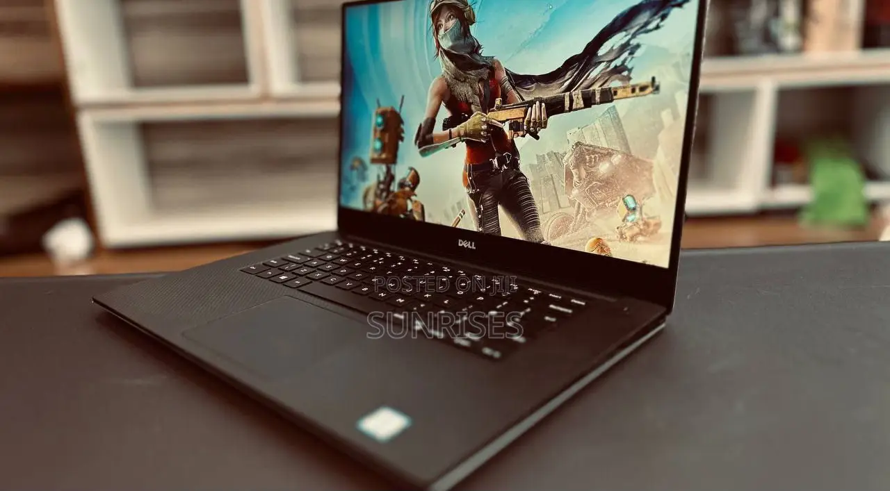 New Laptop Dell XPS 15 16GB Intel Core I7 SSD 512GB