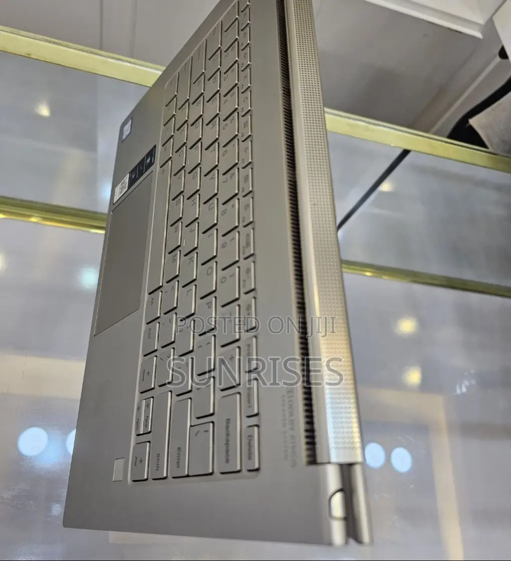 New Laptop Lenovo ThinkPad Yoga 16GB Intel Core I7 SSD 512GB