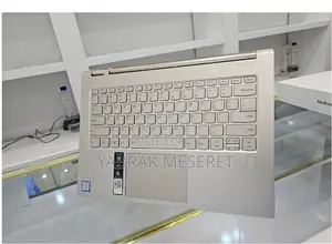 New Laptop Lenovo Yoga C930 16GB Intel Core i7 SSD 512GB