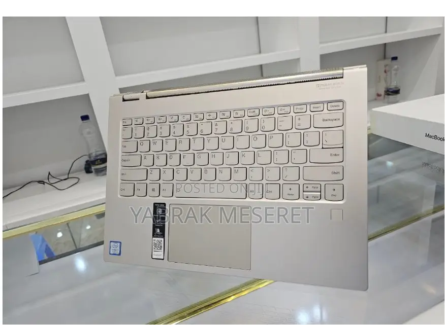 New Laptop Lenovo Yoga C930 16GB Intel Core i7 SSD 512GB