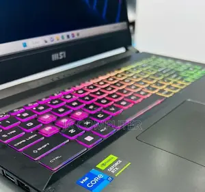 New Laptop MSI Katana 15 16GB Intel Core I7 SSD 512GB