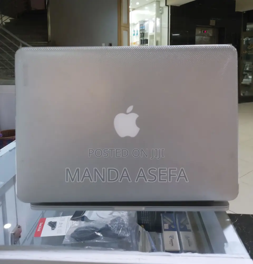 New Laptop Apple MacBook Air 2015 4GB Intel Core I5 SSD 128GB