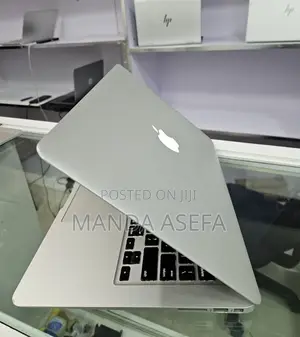 Photo - New Laptop Apple MacBook Air 2017 8GB Intel Core I5 SSD 256GB