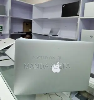 New Laptop Apple MacBook Air 2017 8GB Intel Core I5 SSD 256GB