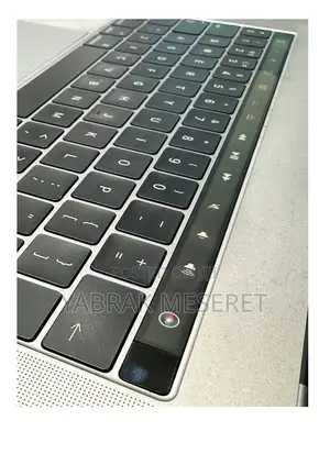 New Laptop Apple MacBook Pro 2016 16GB Intel Core I7 SSD 512GB