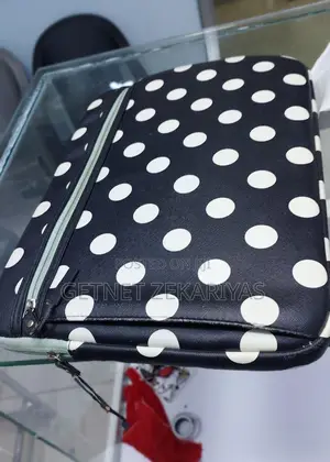 New Laptop Apple MacBook Pro 2019 16GB Intel Core I9 SSD 1T