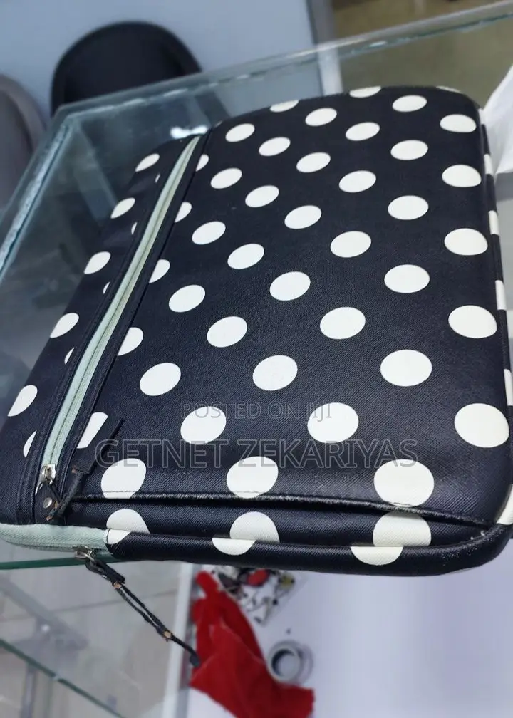 New Laptop Apple MacBook Pro 2019 16GB Intel Core I9 SSD 1T