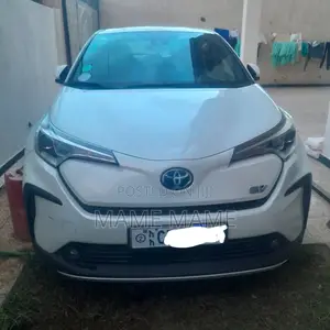 New Toyota C-HR 2023 White