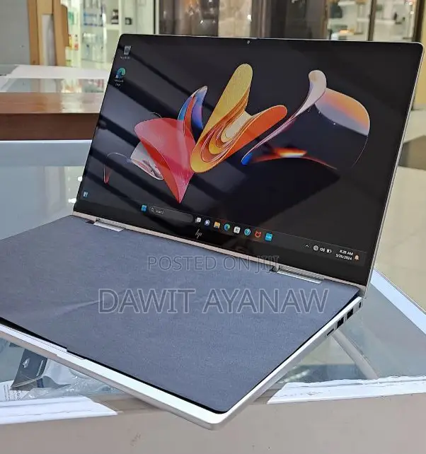 New Laptop HP Envy X360 16GB Intel Core I7 SSD 1T