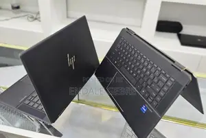 Photo - New Laptop HP Spectre 16GB Intel Core I7 SSD 512GB