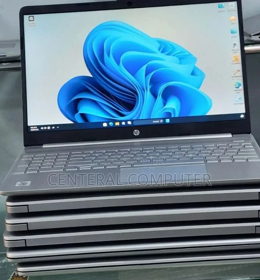 New Laptop HP Stream Notebook 16GB Intel Core I7 SSD 512GB
