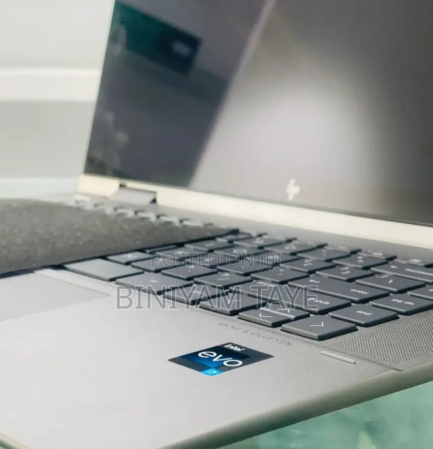 New Laptop HP Envy X360 32GB Intel Core I7 SSD 1T