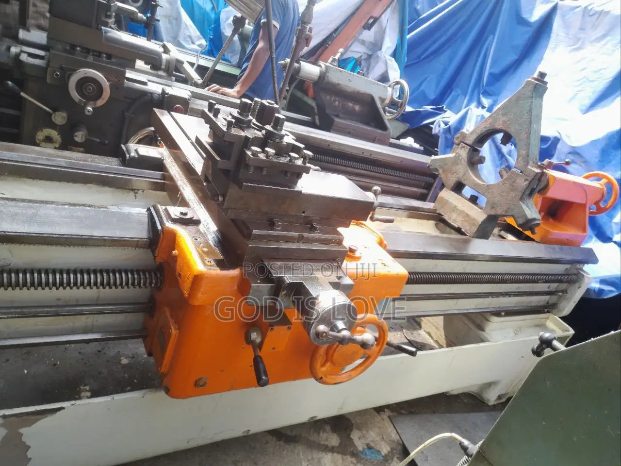 ቶርኖ ማሽን Lathe Machine ከ 1ሜትር ጀምሮ 3ሜትር