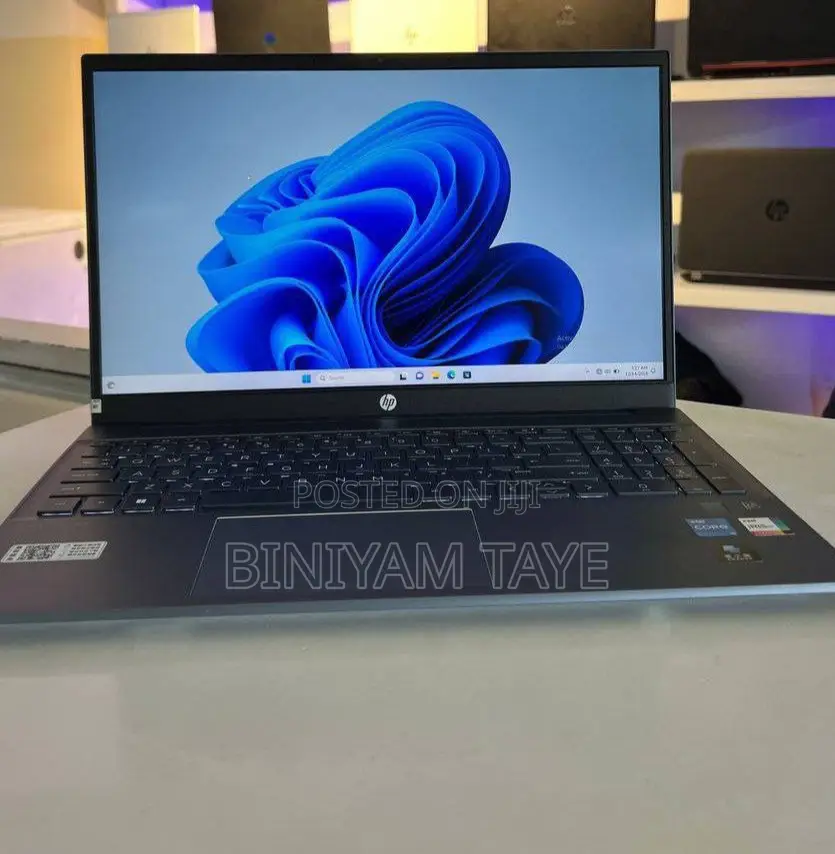 New Laptop HP Pavilion 15 16GB Intel Core I7 SSD 512GB