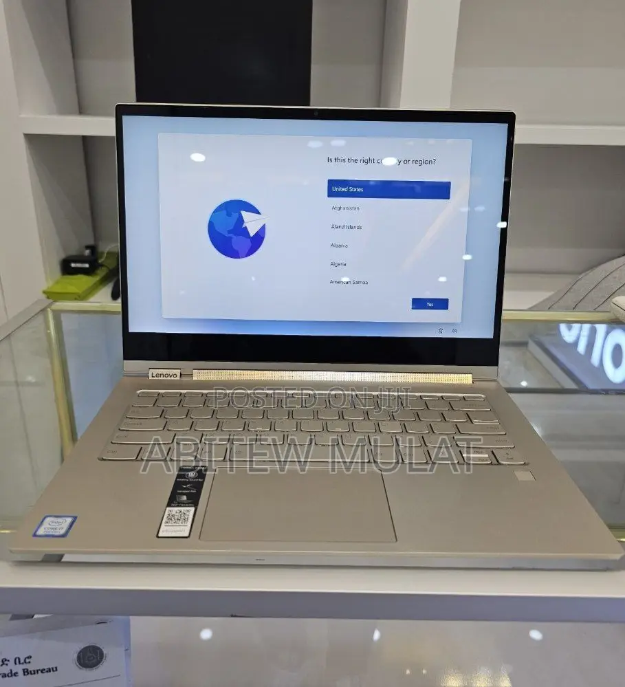 New Laptop Lenovo Yoga C740 16GB Intel Core I7 SSD 512GB