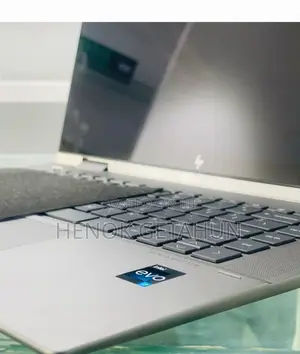 New Laptop HP Envy X360 32GB Intel Core I7 SSD 1T