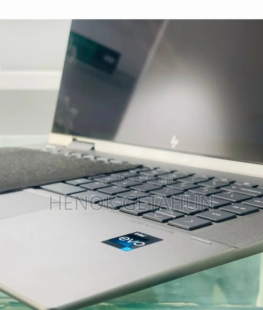 New Laptop HP Envy X360 32GB Intel Core I7 SSD 1T