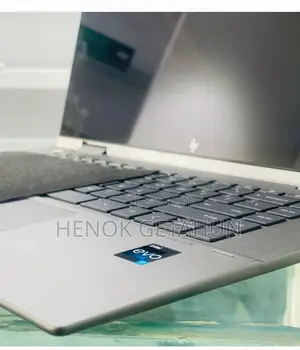 New Laptop HP Envy X360 32GB Intel Core I7 SSD 1T