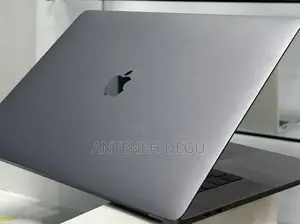 Photo - New Laptop Apple MacBook 2016 16GB Intel Core I7 SSD 512GB