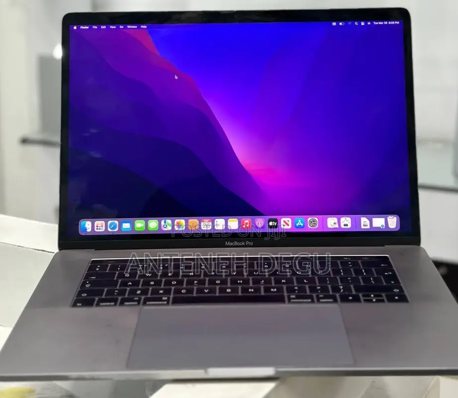 New Laptop Apple MacBook 2016 16GB Intel Core I7 SSD 512GB