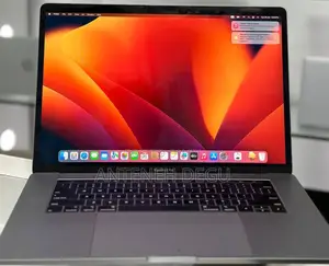 New Laptop Apple MacBook 2018 16GB Intel Core I7 SSD 512GB