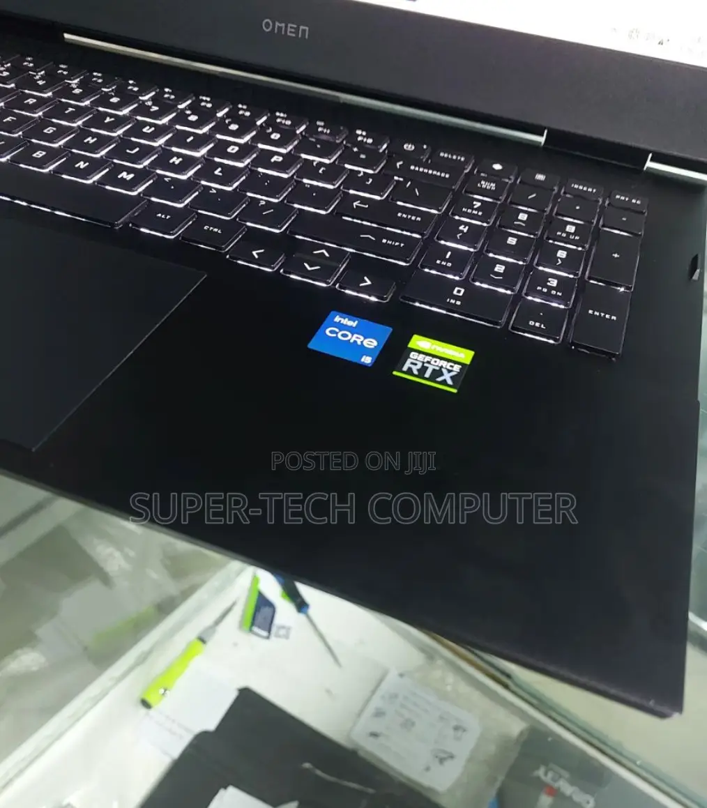 New Laptop HP Omen 16 16GB Intel Core I5 SSD 512GB