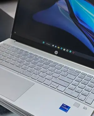 Photo - Laptop HP Pavilion 15 16GB Intel Core I7 SSD 512GB