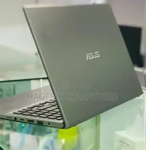 New Laptop Asus VivoBook E12 E203NA 8GB Intel Core I5 SSD 512GB