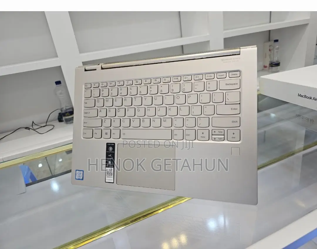 New Laptop Lenovo ThinkPad Yoga 16GB Intel Core I7 SSD 512GB