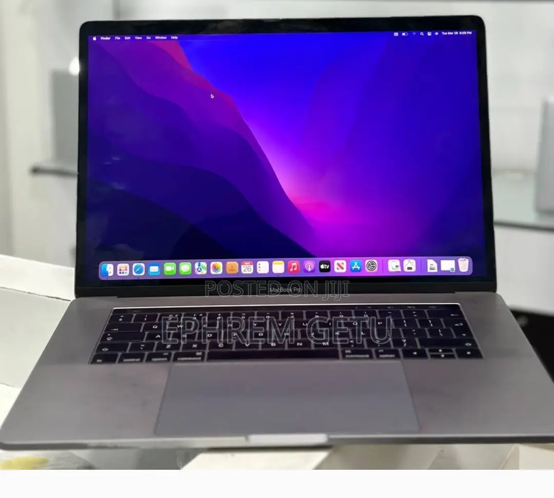 New Laptop Apple MacBook Pro 2016 16GB Intel Core I7 SSD 512GB