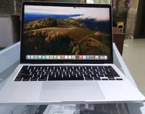 New Laptop Apple MacBook Pro 2020 8GB Intel Core I5 SSD 256GB