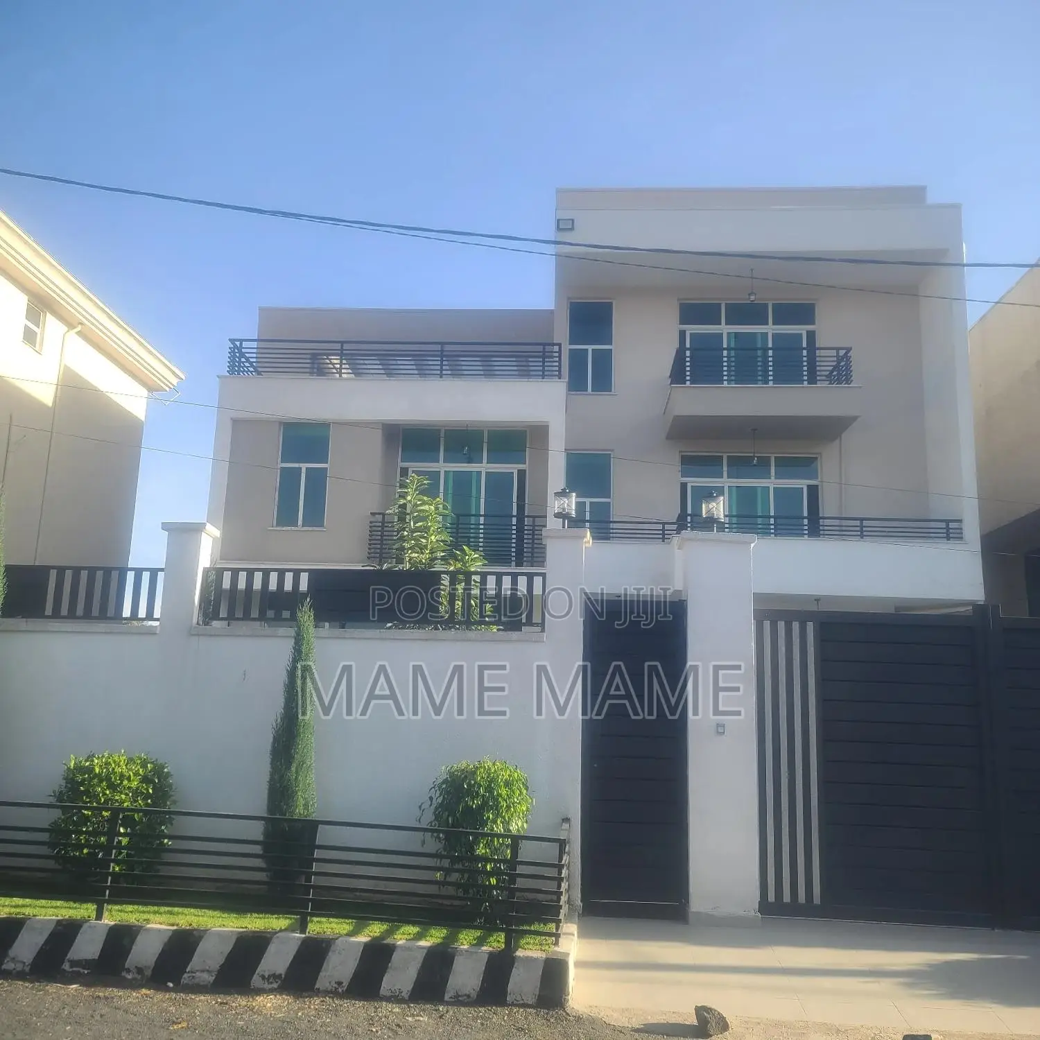 10bdrm House in Addis Abeba, Bole for sale