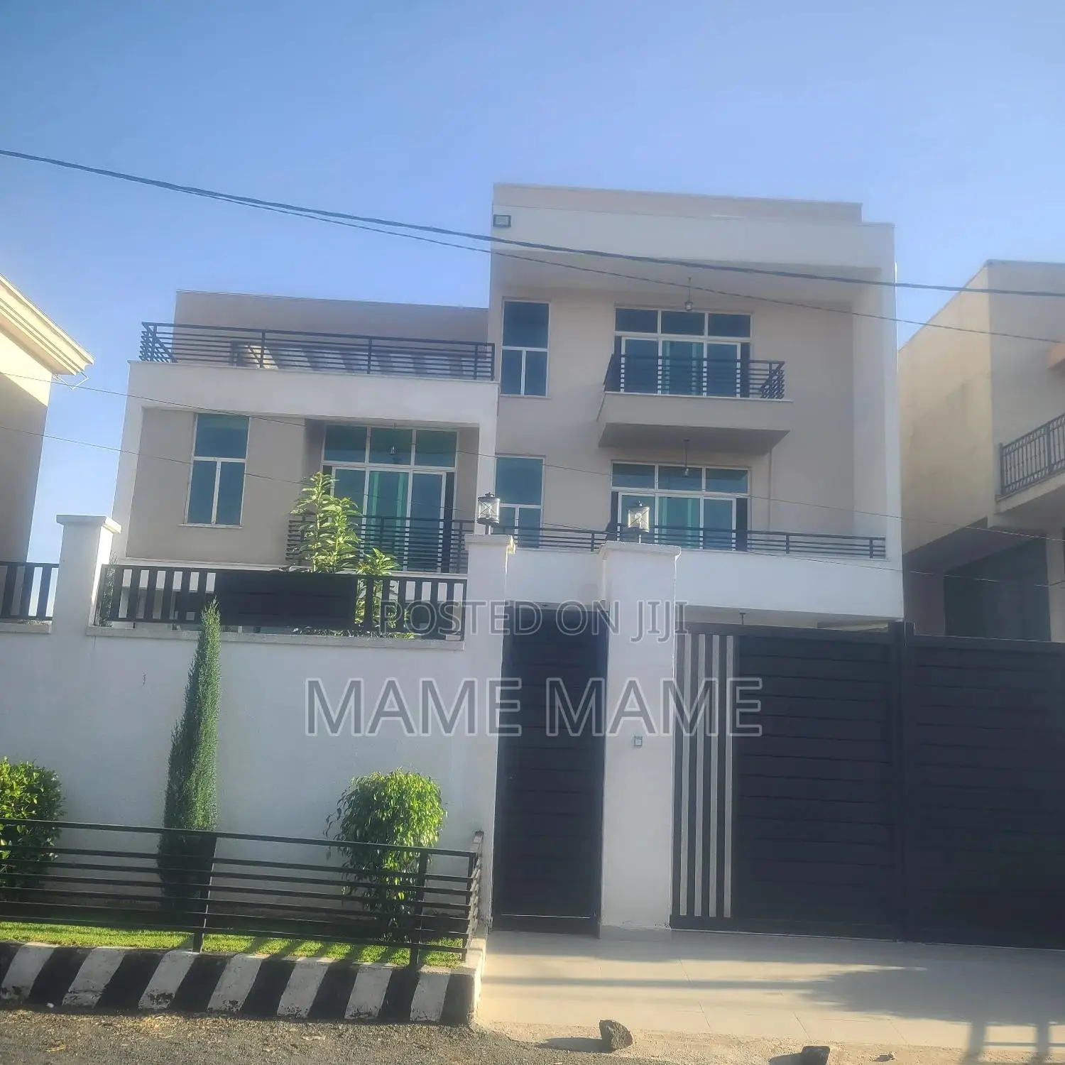 10bdrm House in Addis Abeba, Bole for sale