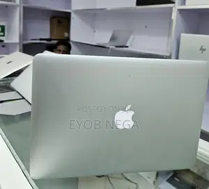 New Laptop Apple MacBook Air 2017 8GB Intel Core I5 SSD 256GB